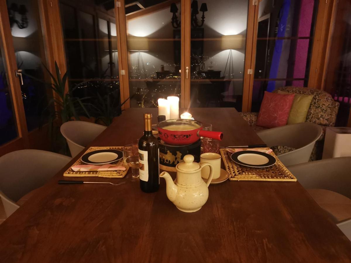 Elvira House Montreux, Un Lieu Magique ! *